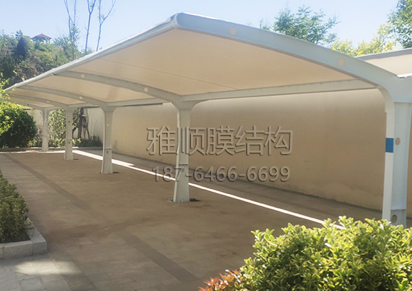 雙挑膜結(jié)構(gòu)自行車(chē)棚-煙臺(tái)桃源里小區(qū)交付使用（封面）